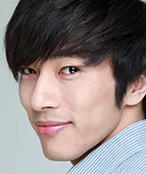 بیوگرافی Joon Hyung Bae