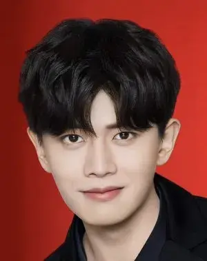 بیوگرافی Guo Chao Ren