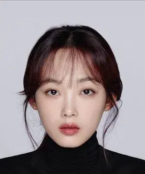 بیوگرافی Yoo Mi Lee