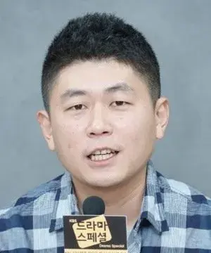 بیوگرافی Woong Jo