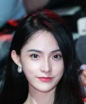 بیوگرافی Zhi Yi Shen