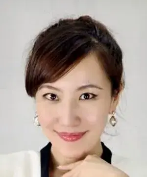 بیوگرافی Qin Fei Li
