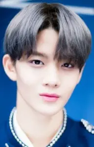 بیوگرافی Jin Young Bae