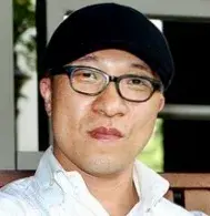بیوگرافی Yong Jik Lee