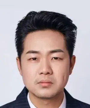 بیوگرافی Shao Hua Zhen