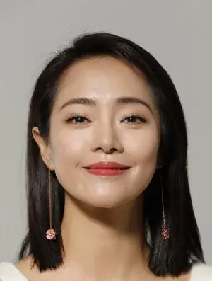 بیوگرافی Yi Tong Yang