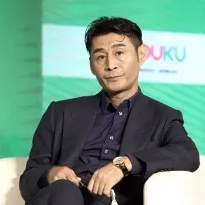 بیوگرافی Dong Yu Fu