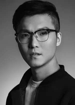 بیوگرافی Zhong Wei Qiu
