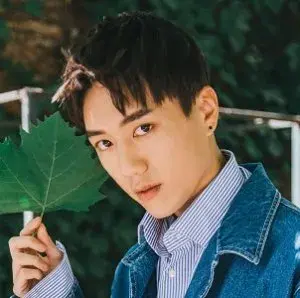 بیوگرافی Yi Chen Jiang