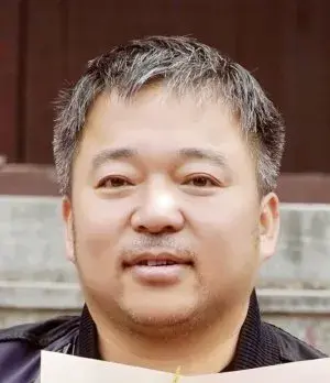 بیوگرافی Ze Xie