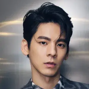 بیوگرافی Bo Hong Lin