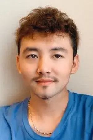 بیوگرافی Xu Qi Hang