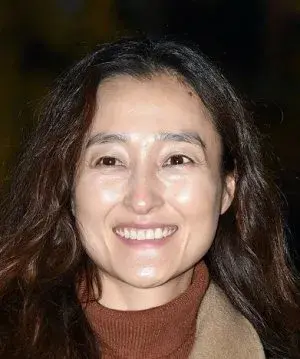 بیوگرافی Mo Ah Kim