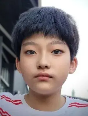 بیوگرافی Ji Hoon Jung