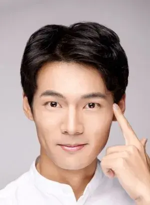 بیوگرافی Yong Qin