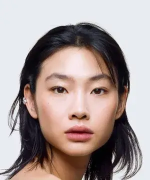 بیوگرافی Ho Yeon Jung
