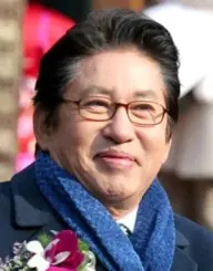 بیوگرافی Yong Gun Kim