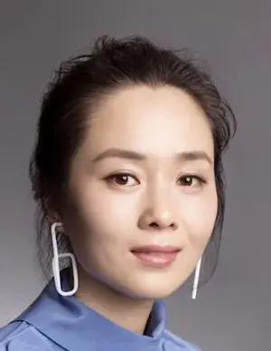 بیوگرافی Chun Qing Zhao
