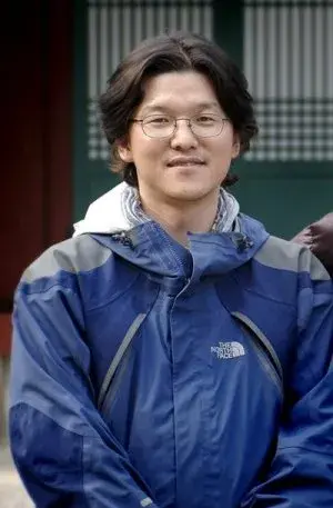 بیوگرافی Keun Hong Kim
