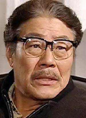 بیوگرافی Sung Kyum Kim