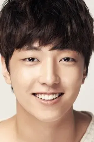 بیوگرافی Yoo Jin Lee