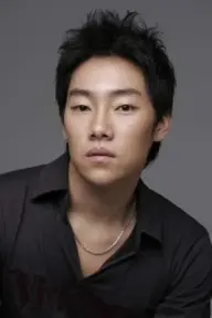 بیوگرافی Min Kyu Kim