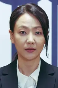 بیوگرافی Ji Ryun Yoon