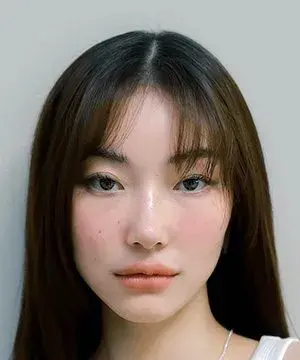 بیوگرافی Varitsara Yu