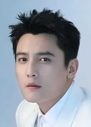 بیوگرافی Qing Liu