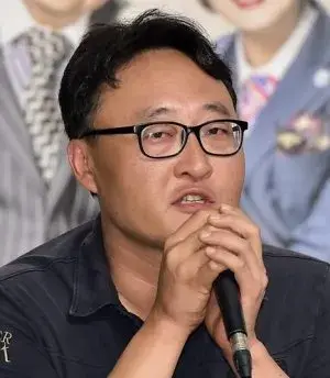 بیوگرافی In Hyuk Hwang