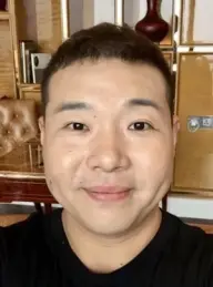 بیوگرافی Li Feng