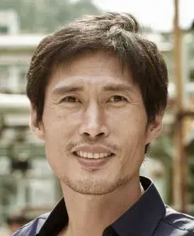 بیوگرافی Doo Hong Jung