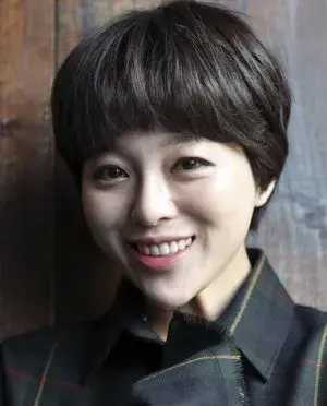 بیوگرافی Woo Ri Choi