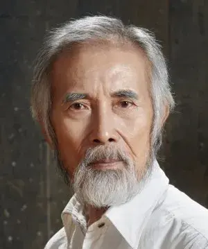 بیوگرافی Soon Chul Yoo