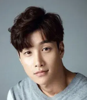 بیوگرافی Yong Hwan Kwak