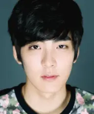 بیوگرافی Yong Suk Moon