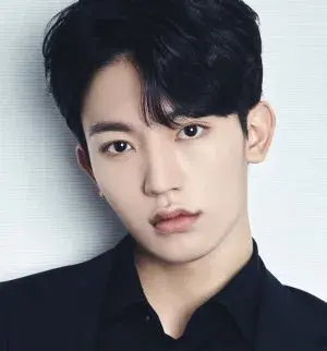 بیوگرافی Hyun Wook Kim