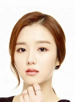 بیوگرافی Seo Yi Baek