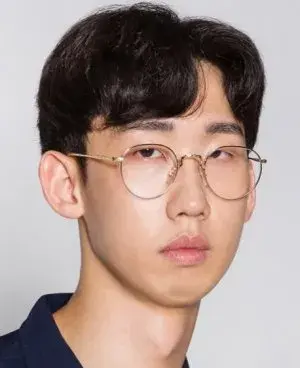 بیوگرافی Sang Jin Lee