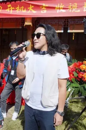 بیوگرافی Ying Zhou Ding