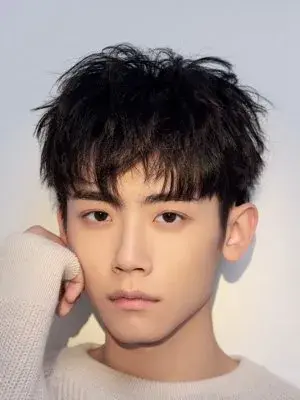 بیوگرافی Zi Hao Li