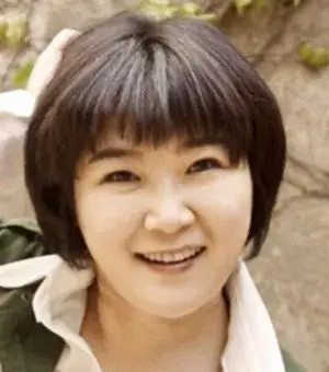 بیوگرافی Do Yeon Kim