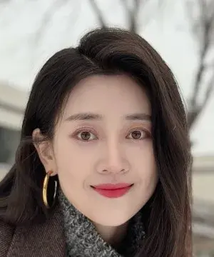 بیوگرافی Jing Ge Cui