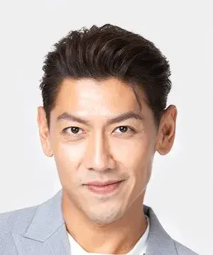 بیوگرافی Niti Chaichitathorn