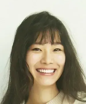 بیوگرافی Arina Sakakibara