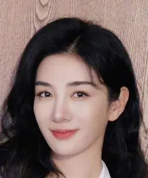 بیوگرافی Yi Huang