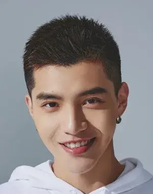 بیوگرافی Ming Chen Gao