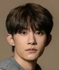 بیوگرافی Yang Qian Xi Yi