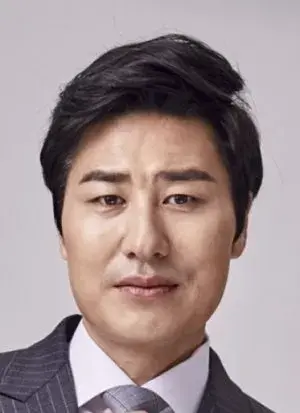 بیوگرافی Sang Hoon Lee