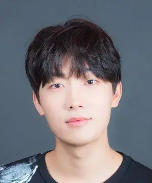 بیوگرافی Jun Won Yoon